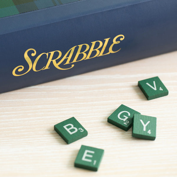 Scrabble Holiday Bookshelf Edition