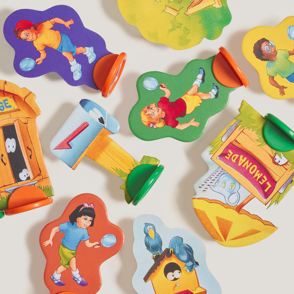 Clue Jr Vintage Bookshelf Edition