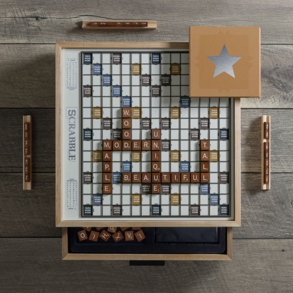 Scrabble Maple Luxe Edition